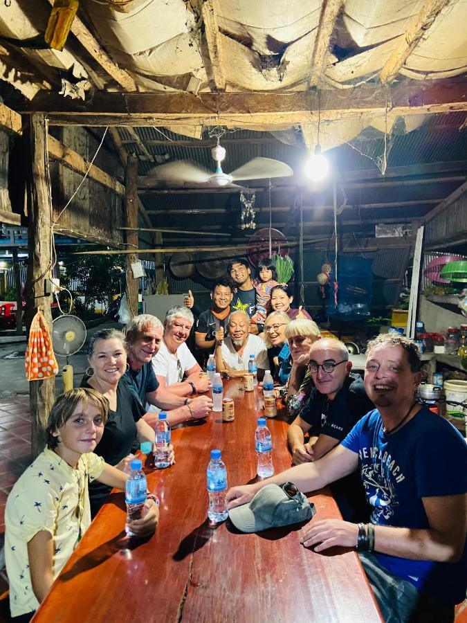 Lazy Mango Home Stay Phum Pouth ma Srei Exterior foto
