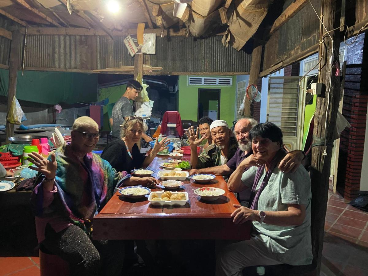 Lazy Mango Home Stay Phum Pouth ma Srei Exterior foto